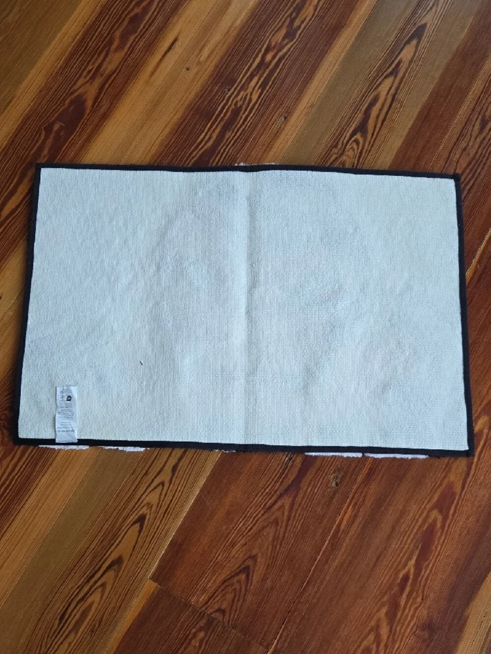 Riviera Black and White Mummy Bath Mat NWT